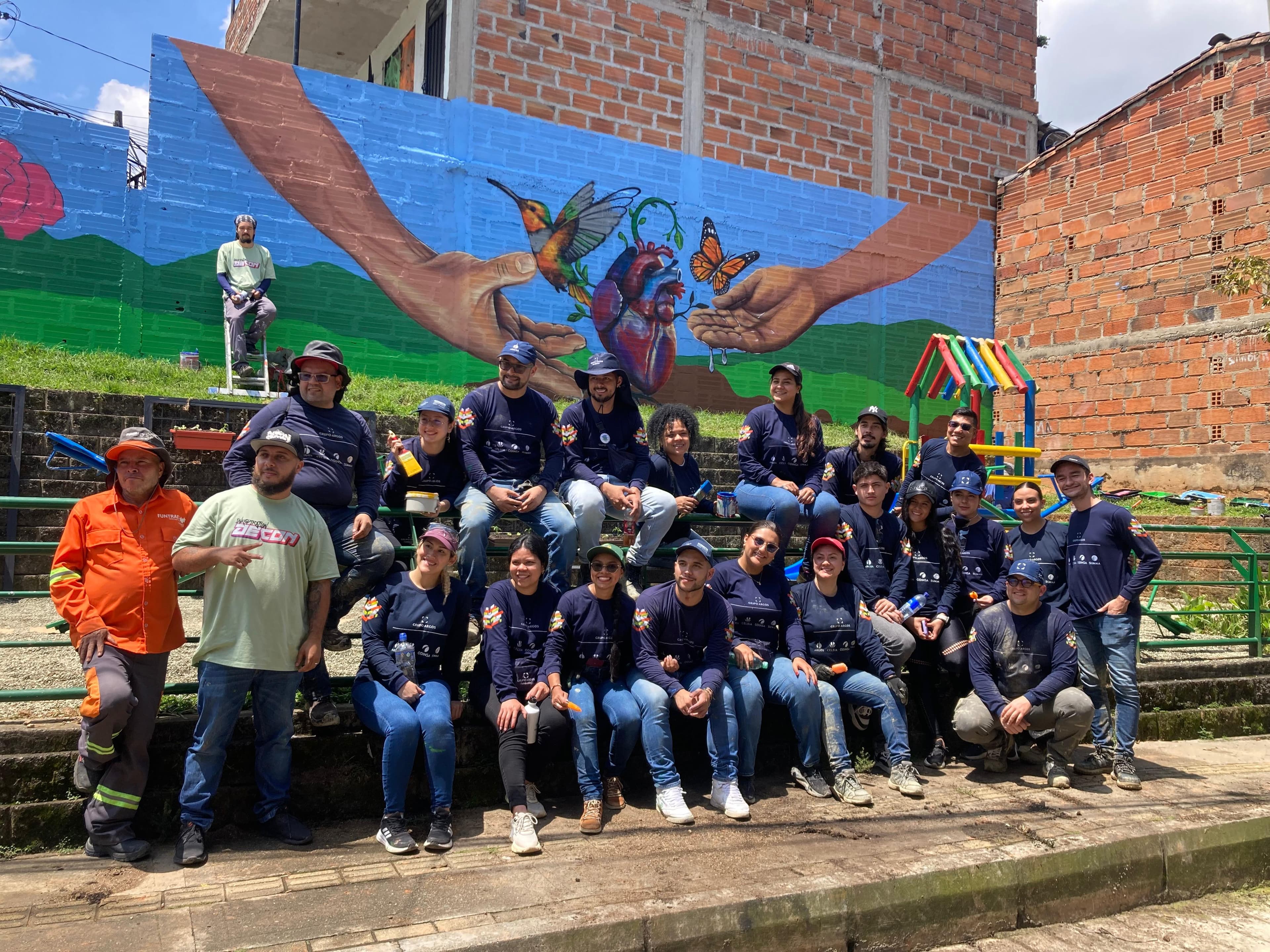 Niña pintando juegos infantiles